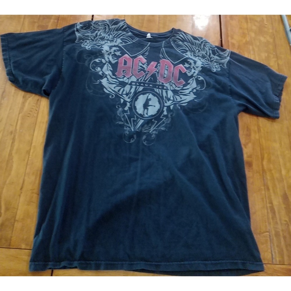 VINTAGE AC / DC BLACK ICE ROCK T-SHIRT SIZE X-Large - Picture 1 of 7